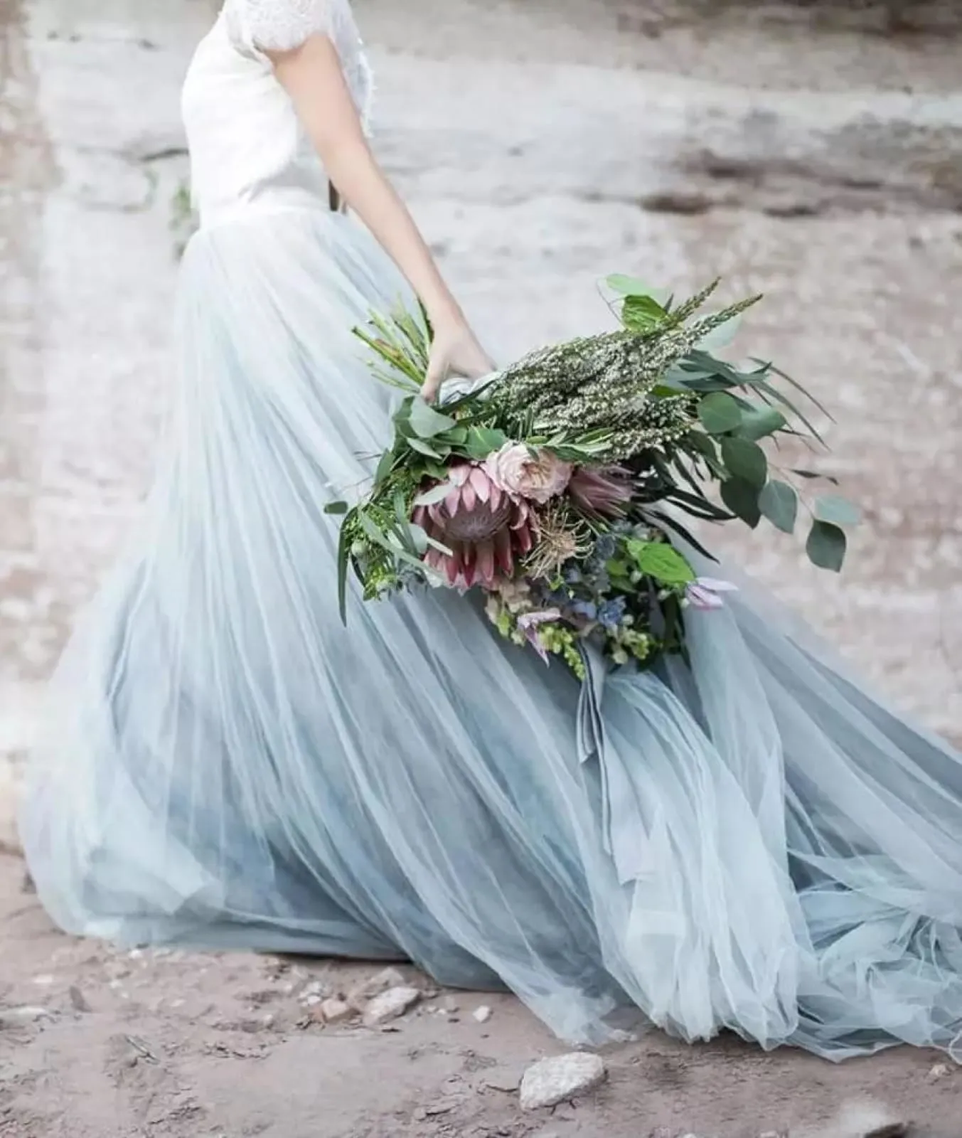 Two Piece Ivory Lace Dusty Blue Tulle Short Sleeves Wedding Party Dress