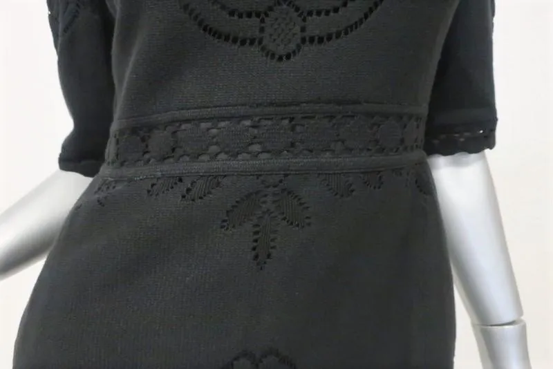 Valentino Dress Black Crochet Knit Size 6 Half-Sleeve Sheath