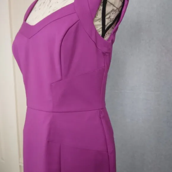 WHBM | NWT Very Berry Perfect Form Sheath Dress | Size 8