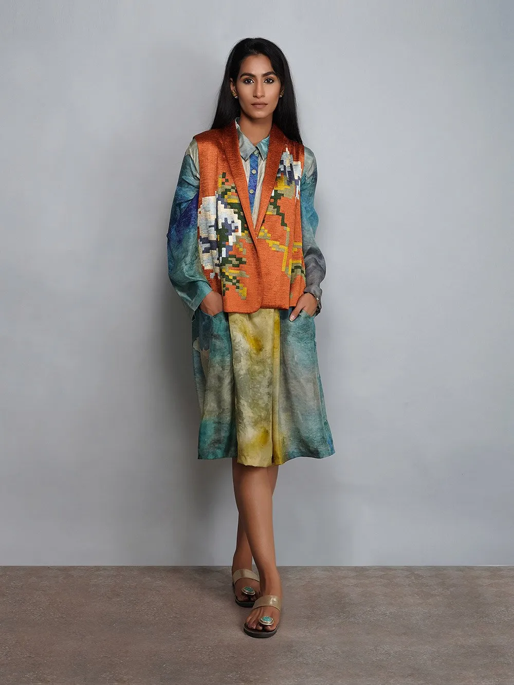 Yavi   I   Printed Silk Dress With Embroidered Jacket